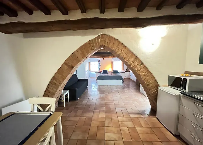 Gli Archi Nel Cuore Di Siena