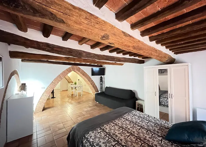 Gli Archi Nel Cuore Di Siena